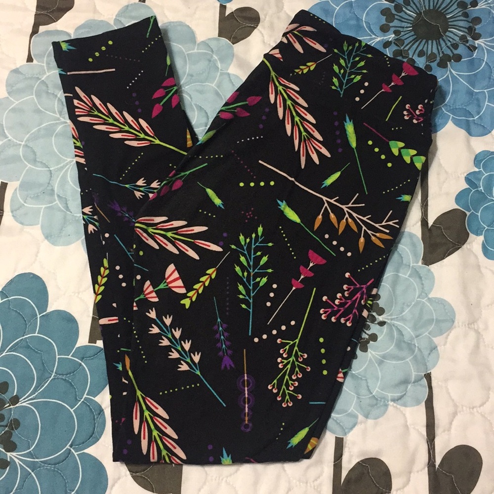 LuLaRoe OS Leggings